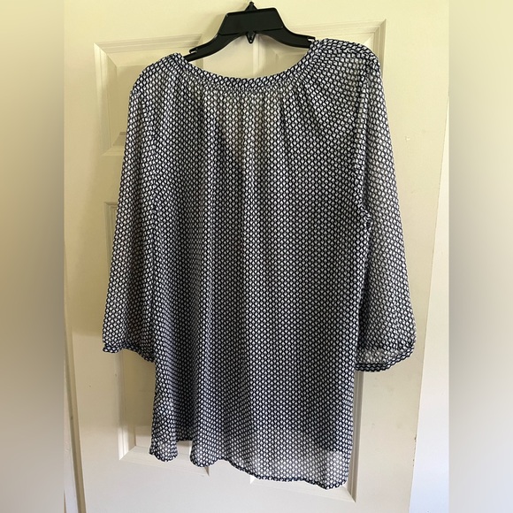 Caslon Women's Navy Patterned Top - Picture 6 of 8